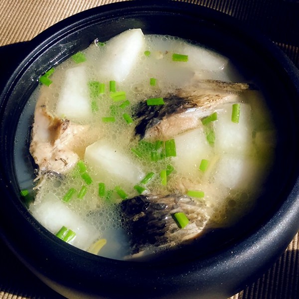 冬瓜鯽魚湯