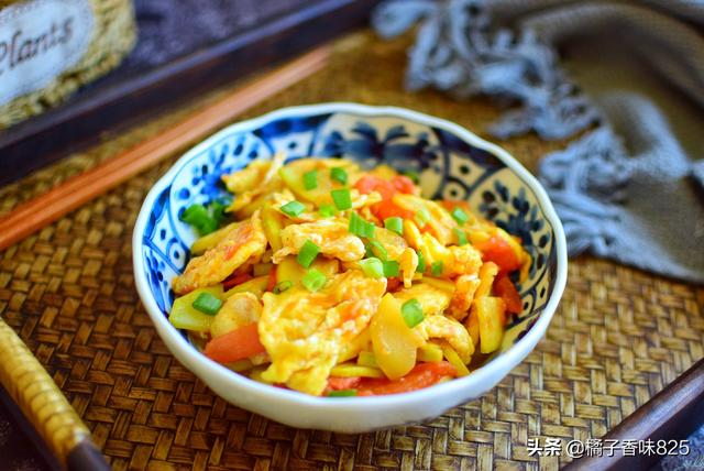 西紅柿別只知道炒雞蛋，加點這菜，簡單又好吃，孩子下飯全指它