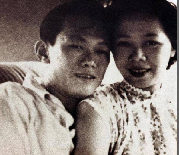 63年風雨同舟!高材生娶大兩歲姐姐「扶持他成國家總理」 吻別病妻「難忘與她的回憶」盼天上重逢
