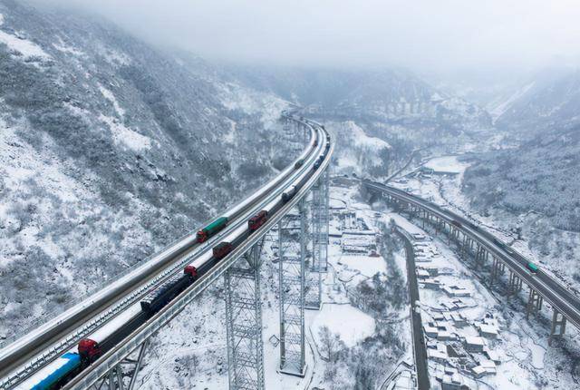 深入地底,中國基建18曾大樓,創造又1世界奇蹟