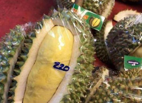 去泰國旅遊 導遊暗示我別買「露肉」榴槤 我卻自作聰明要買 結賬後傻眼:榴槤肉呢?