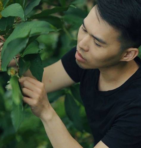 剛在國外讀完碩士!23歲青年「為病母棄200萬年薪」衝回台灣 返鄉種田領低薪「驚人成果曝光」網讚翻