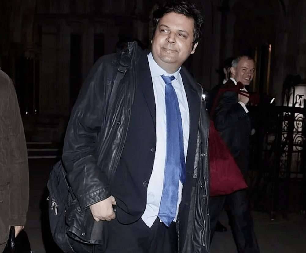 英41歲巨嬰啃老不成狀告父母,律師竟引《兒保法》辯護