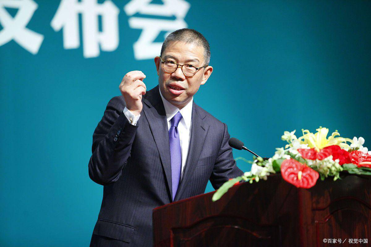 曾力壓馬雲、王健林成首富,敗光1600億,結局淒涼