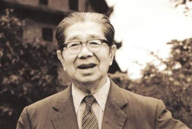 結婚20年!卻為愛「拋夫棄子與學生私奔」高調登報離婚「晚年前夫功成名就」兒子不認她:悔不當初