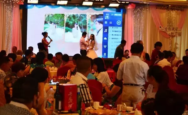 部門同事結婚「給全公司」發請柬!結果卻只有6人到場 隔天上班「看到公告」大家都傻了