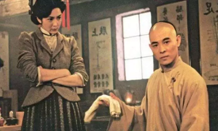 十三姨原型!她性格太強悍無人敢娶「嫁給54歲黃飛鴻」 丈夫走後「守寡57年無兒無女」 卻締造傳奇一生