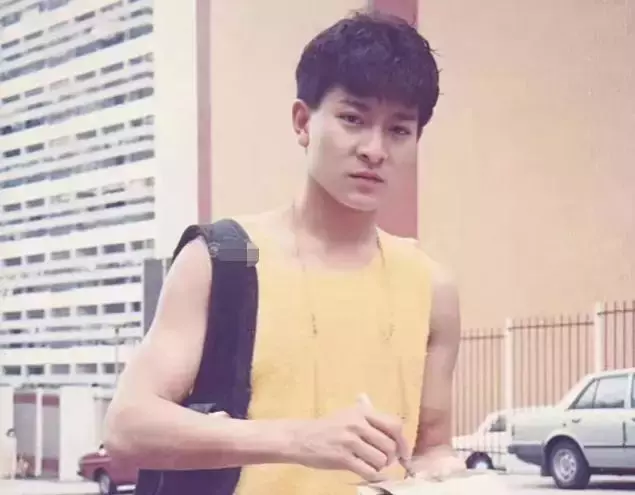 劉德華:成名後給父母買房、給兄弟姐妹買房買車,每年陪父母旅遊