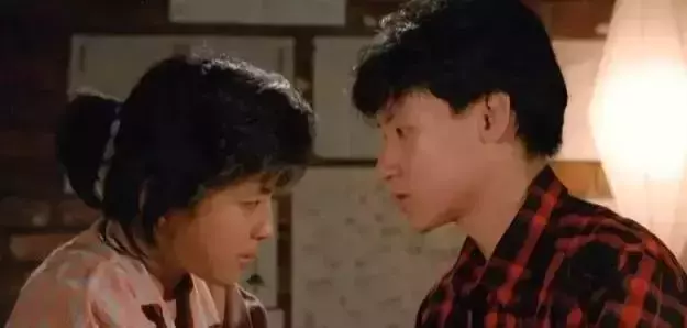 天王背後的女人! 張學友沒工作「每天消極喝酒」她仍不離不棄 為愛隱退「老公寵她整整32年」,沒人能取代
