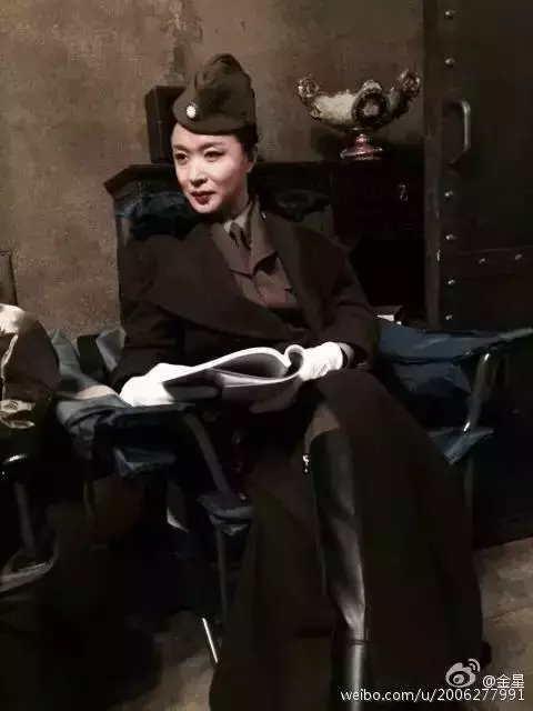活出自我!她23歲娶妻 28歲「從男身變女人」38歲嫁人,如今53歲家庭和睦兒女雙全