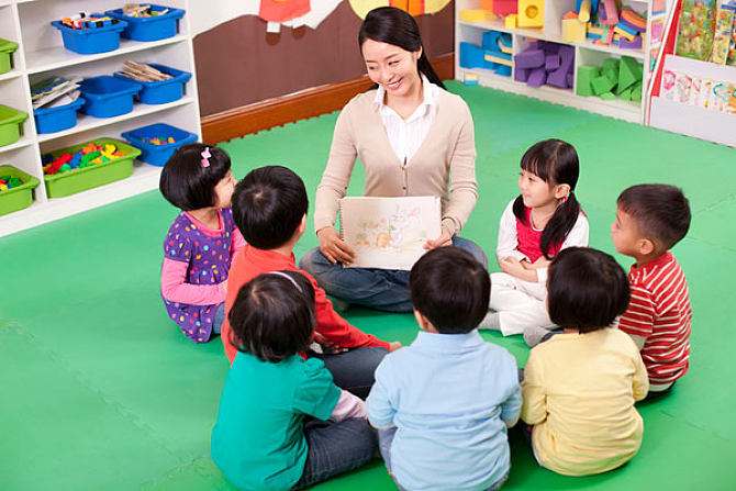 幼兒園女老師婚禮,「接親隊伍」成最大焦點,網友:勝過一切豪車