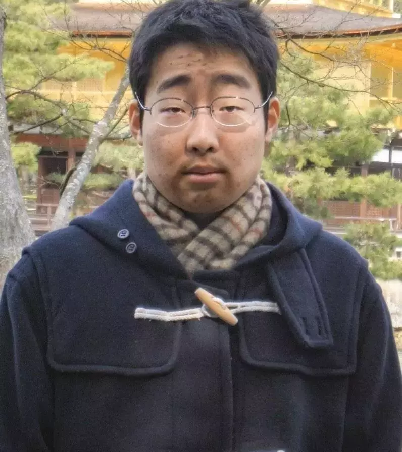 他為愛動刀整形!眼鏡宅男「Cos動漫女角12年」變好美 究極超進化「卸妝後變花美男」帥到認不出