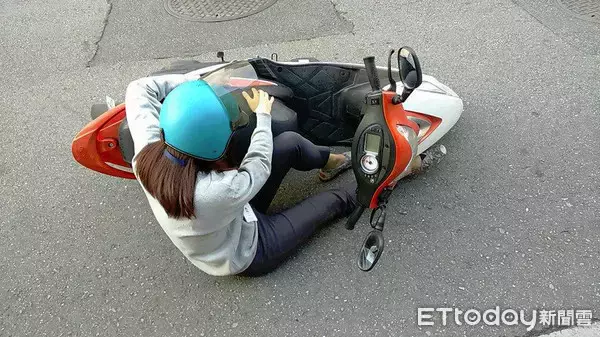 幫忙扶車禍母子!熱心男「反被告過失傷害」好心被狗咬 「一年生活過超煎熬」網嘆:以後誰想當好人