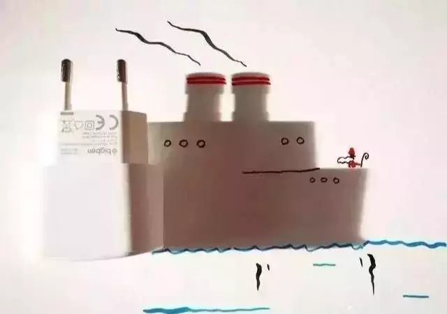 他用影子作畫,幾筆就把影子結合成作品,網友:這創意無敵了