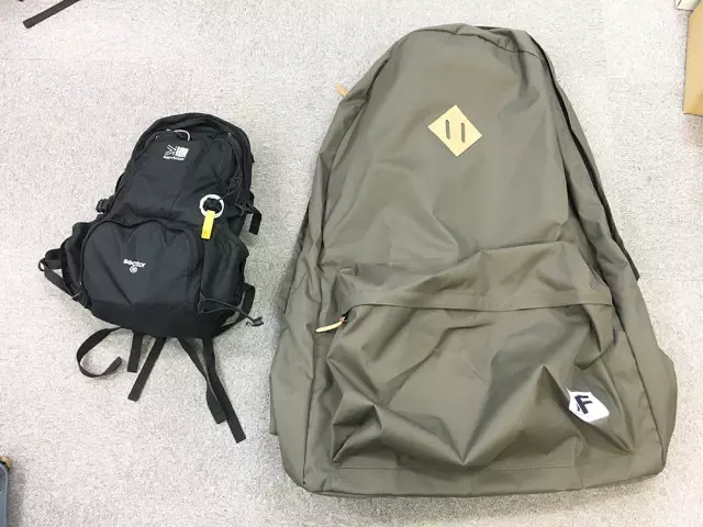他網購「砸7000元買潮男背包」拆開超傻眼!機智想出新用途「廢物女友超想要」:可以團購嗎?