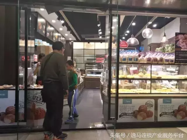 買麵包要小心!員工揭露店家「6大黑暗面」:別相信當日現做 搖頭嘆「衛生環境堪憂」網嚇壞
