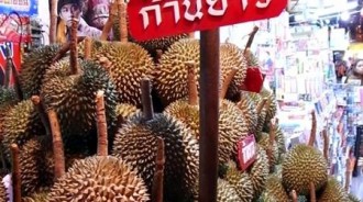 去泰國旅遊 導遊暗示我別買「露肉」榴槤 我卻自作聰明要買 結賬後傻眼：榴槤肉呢？ 
