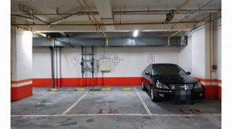 嫌200萬車位太貴！仔細算「每月6千能租27年」他嘆：車都換好幾輛了　網友分析利弊笑「傻子才用租的」 
