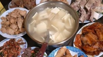 遇到好公公！每天每餐親自下廚「準時送上8菜1湯」吃有夠撐　網友一看愣「還不快逃家」全都笑翻了 