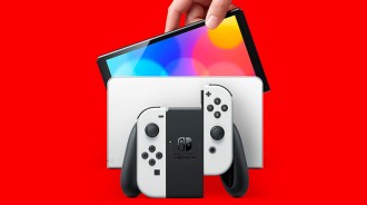 切換OLED庫存:在沃爾瑪、GameStop和更多的地方查看庫存 新的任天堂Switch OLED機型已經上市，但庫存很難找到。