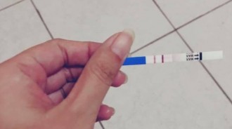 婚後遲遲未孕，老公堅持離婚！簽字後1星期「才發現2條線」…