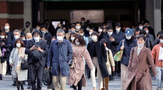 高學歷兒啃老20年！老父母退休金百萬「為養他不敢生病」　無奈曝「要努力活到90歲」：才能安心走 