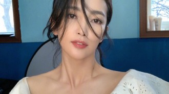 重度潔癖！李冰冰「月薪50萬請家務員」洗菜刷掉20人，對方不滿「洗8次被丟垃圾桶」她嗆：洗幾次都是髒 