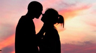 如果男人「不告訴妳5件事」，說明沒有付出真感情，他的未來沒有妳！