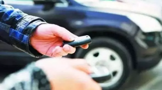 車子借兄弟開！朋友還車時「洗車＋加滿油」超上道　事後車主氣炸：未來別想再借！  