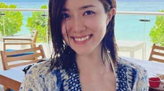水晶肥皂不是強鹼嗎？女主播見保姆「拿它幫2歲半愛女洗澡氣炸」還喊：是皮膚仙丹　醫師親解惑「用越久毛病越多」 