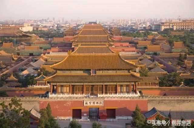 「為何故宮總在下午五點關門清客」這些無法解釋的現象讓人明白了！
