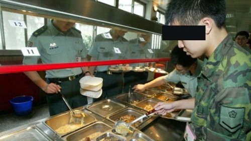 當兵吃飯的時候看到「這個水果」最崩潰...過來人憶當年，碰都不想碰，吃了還會被罵！