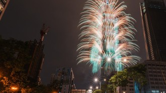 女兒才國二！跨年「想跟男友過夜」母立刻拒絕　氣喊「不想回家了」媽為難：該怎麼辦?