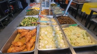 每月虧損逾10萬！彰化佛心自助餐「飯菜加滿60元」　店家暖心供「免費吃到飽」